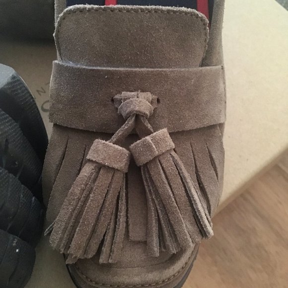 Women Callaghan Suede Tassel Heel Shoes - Picture 7 of 8